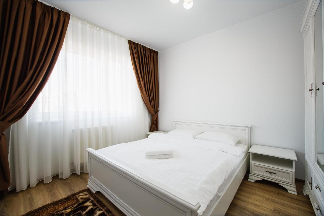 Bright & Elegant Central Apartment أرادايا المظهر الخارجي الصورة
