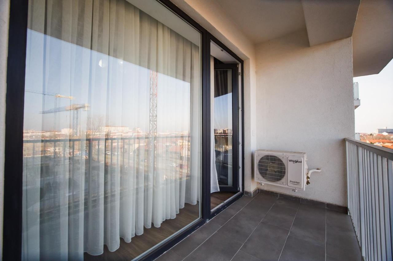 Bright & Elegant Central Apartment أرادايا المظهر الخارجي الصورة